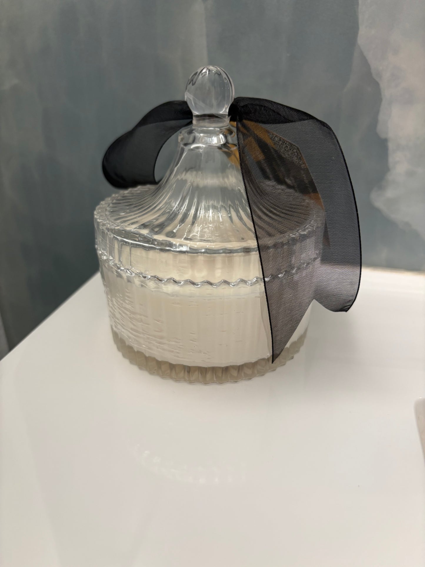 Dahlia Noir 7.5 Oz. Double Wicked Candle